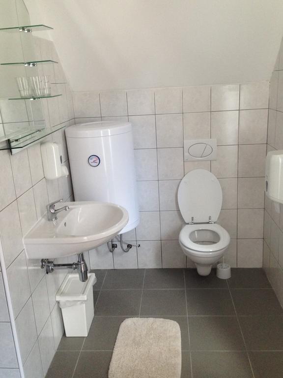 B&B Rot Bohinjska Bela Pokoj fotografie